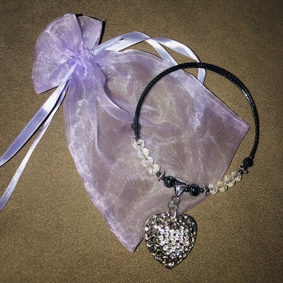 Heart Necklace - Picture 2 of 3